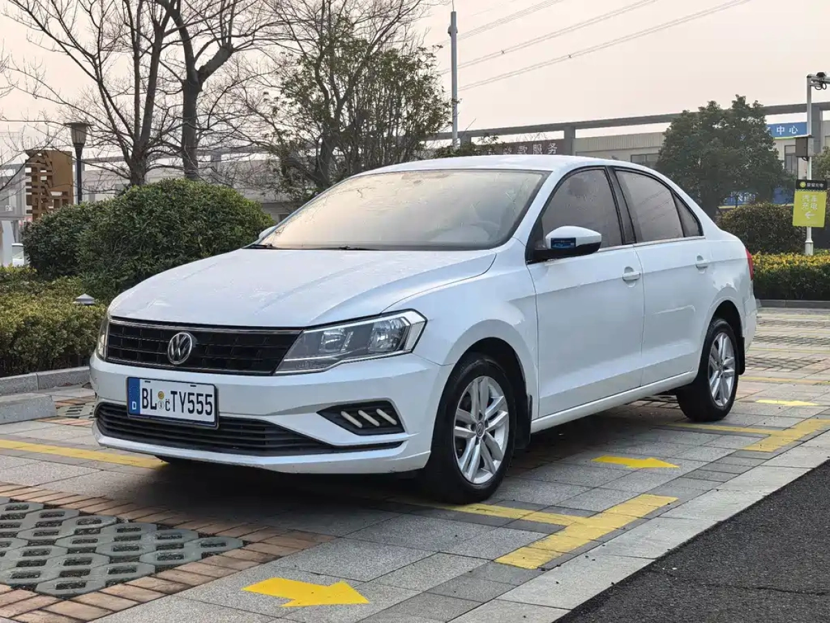 VOLKSWAGEN JETTA  2019