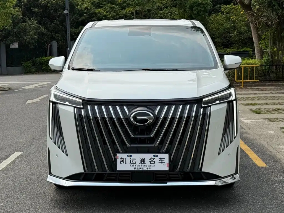 GAC TRUMPCHI TRUMPCHI M8