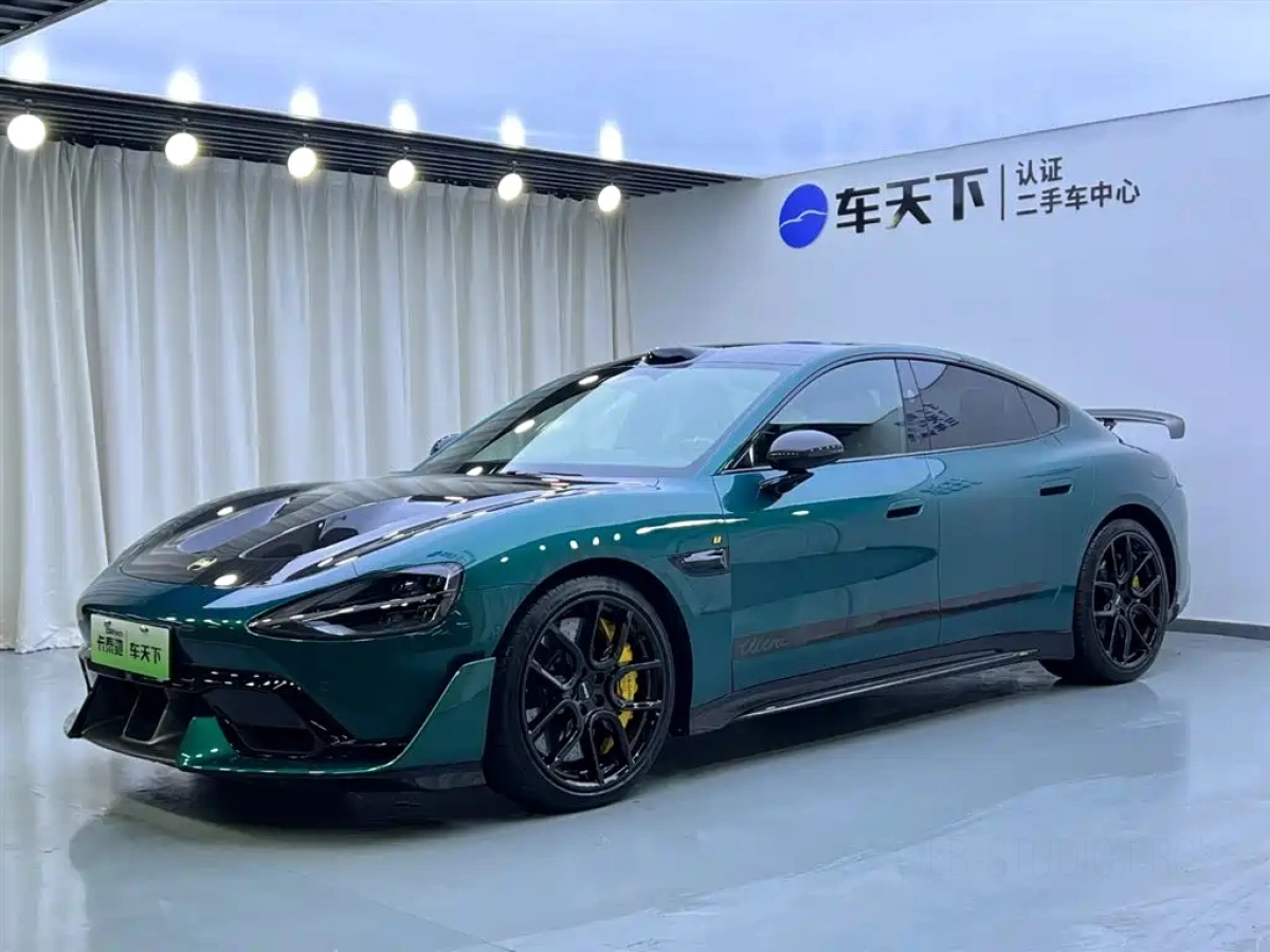 XIAOMI AUTO SU7 ULTRA  2025