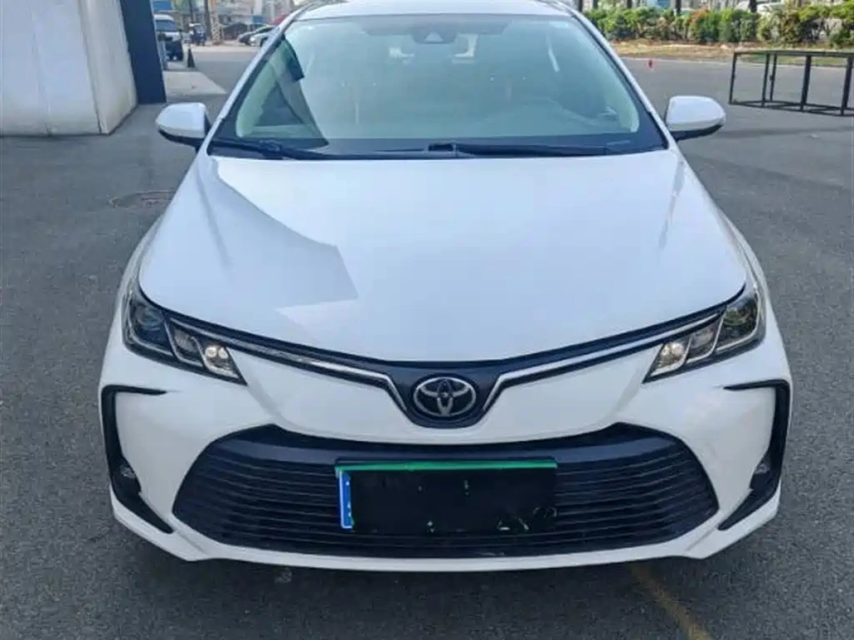 TOYOTA COROLLA  2023