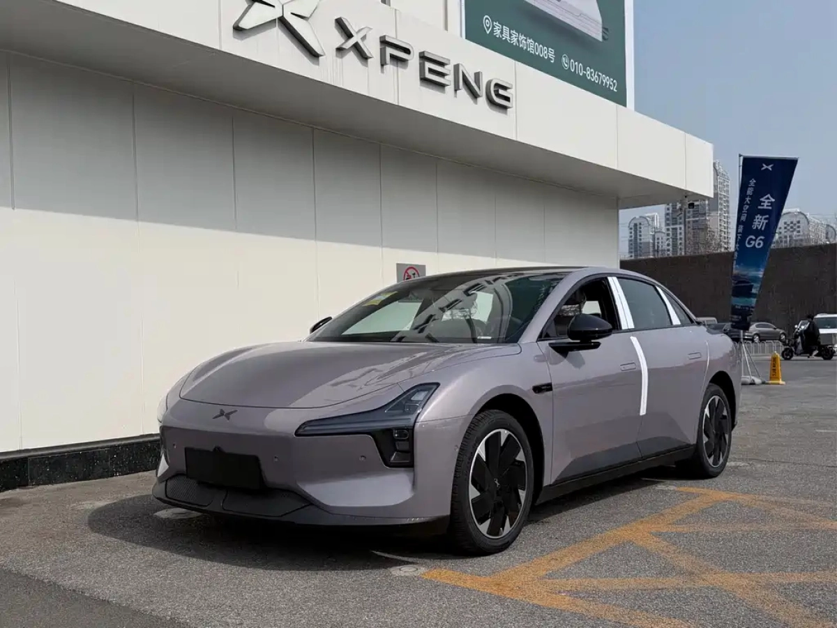 XPENG MONA M03  2026