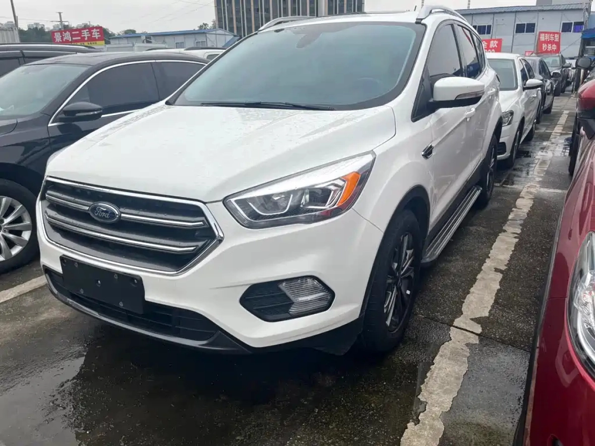 FORD KUGA  2021