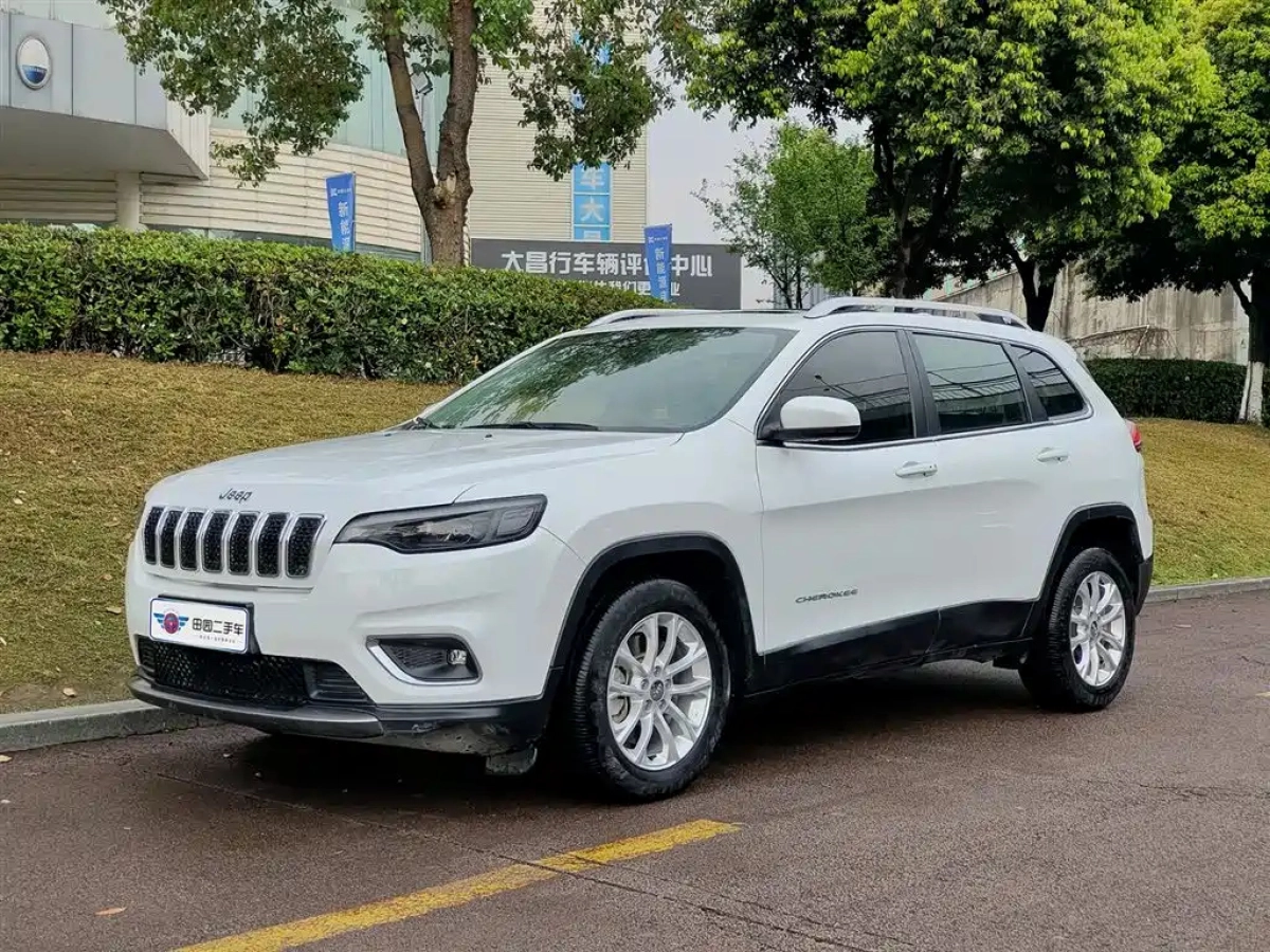JEEP CHEROKEE  2019