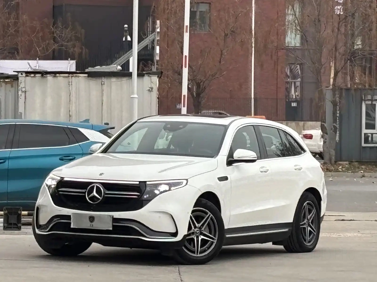 MERCEDES-BENZ EQC  2020