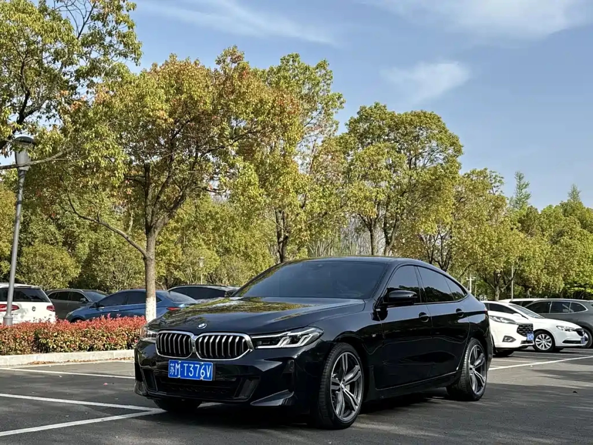 BMW 6-SERIES GT  2024
