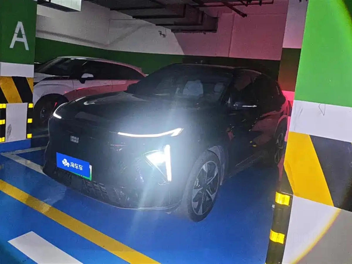 GEELY GALAXY GALAXY L7  2023