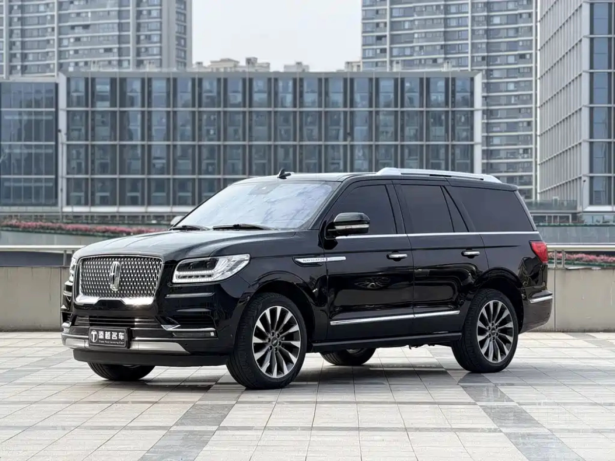 LINCOLN NAVIGATOR  2019