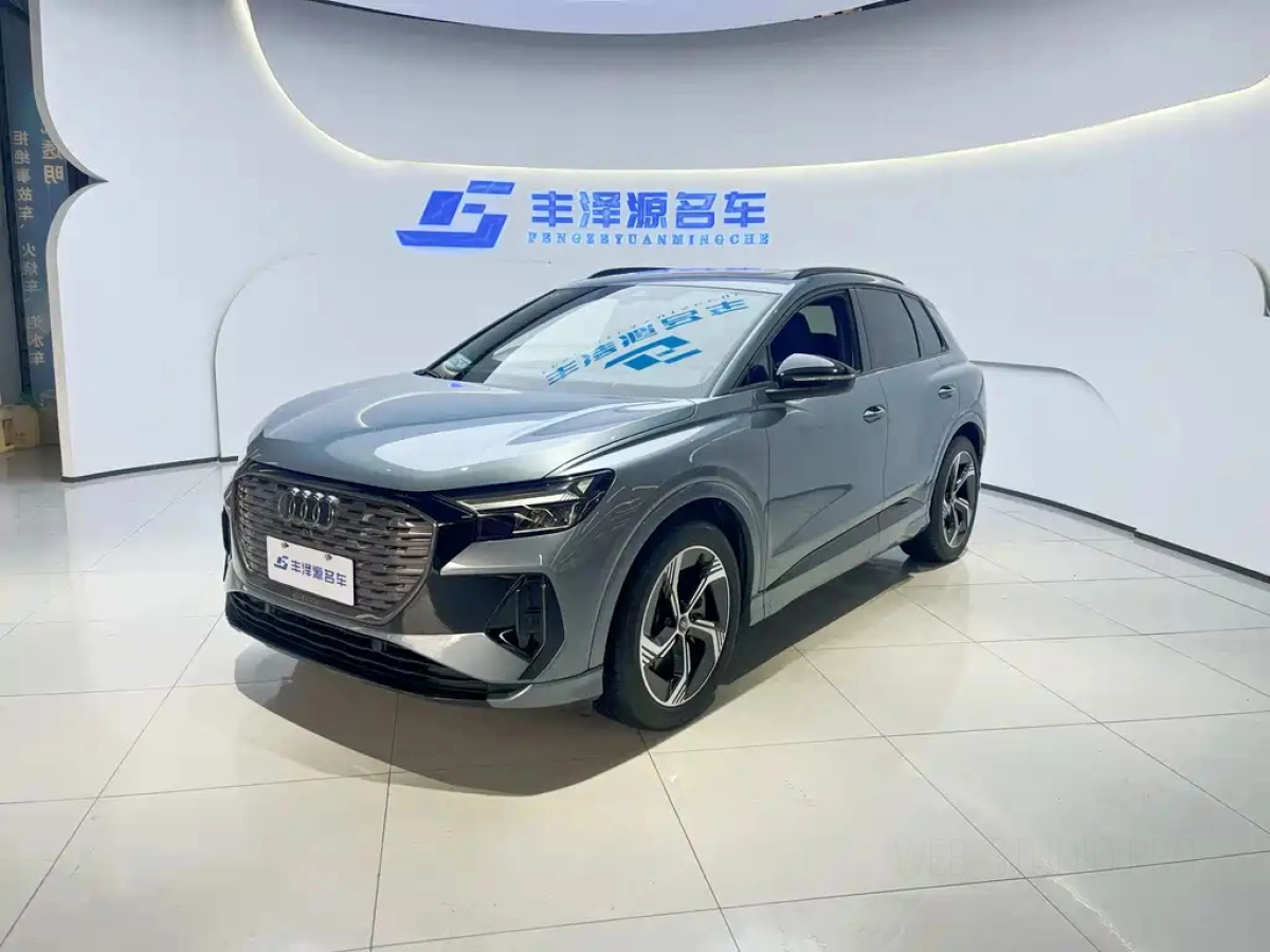 AUDI Q4 E-TRON  2024