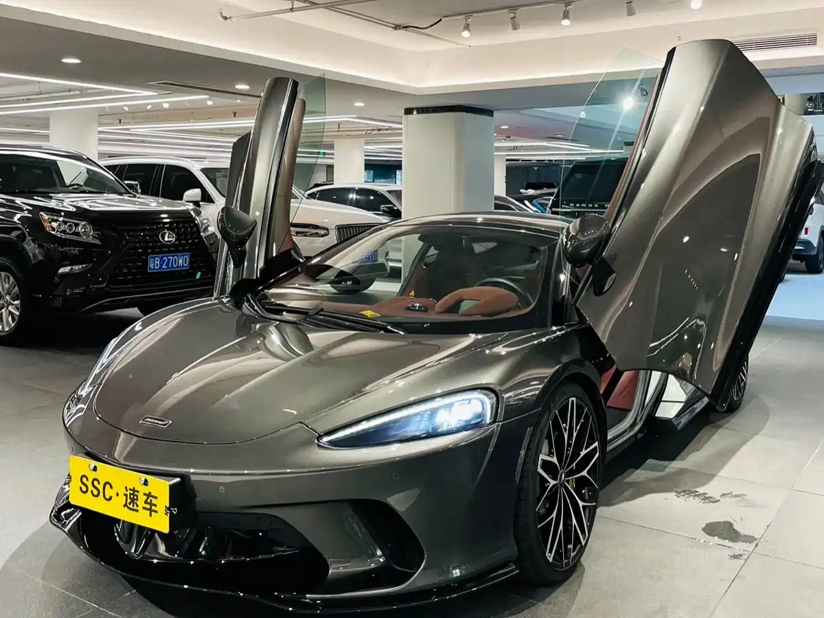 MCLAREN GT  2022