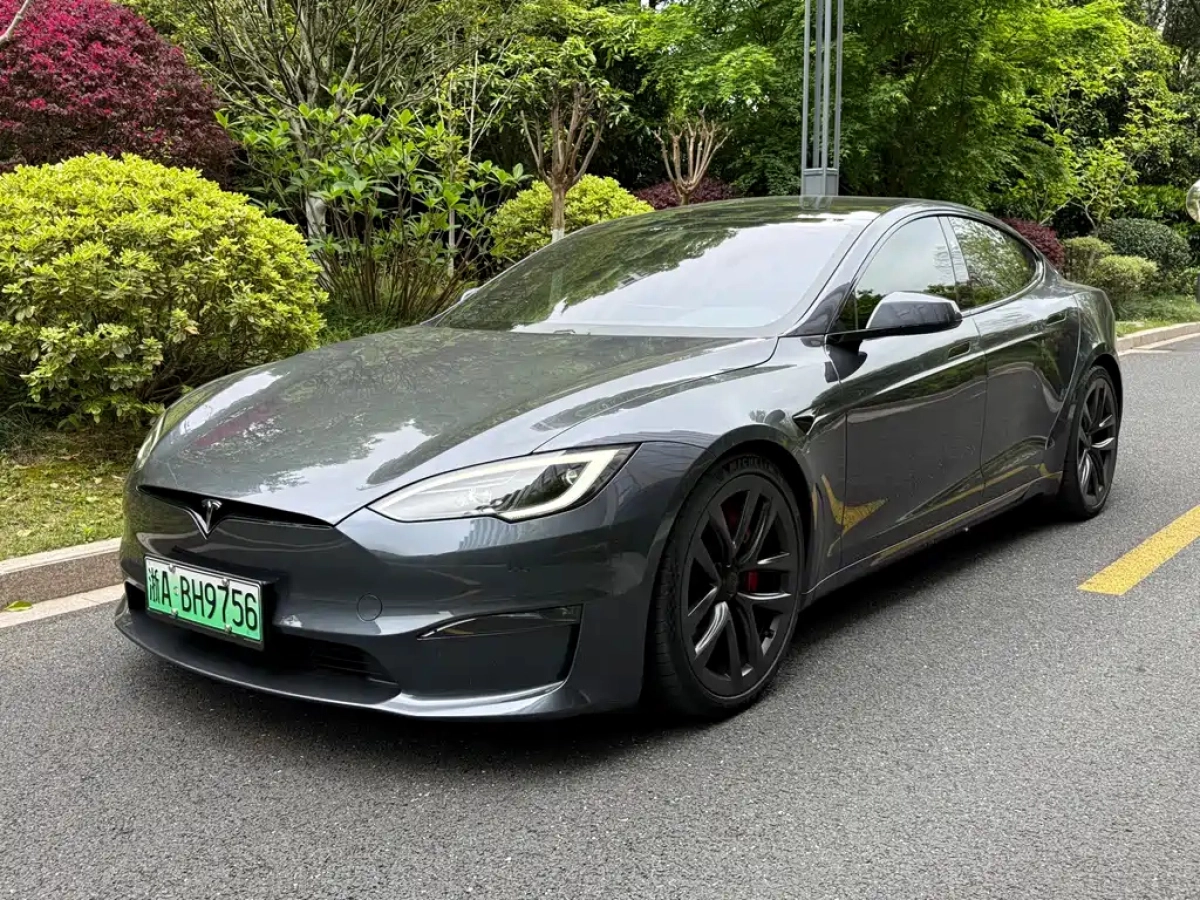 TESLA MODEL S