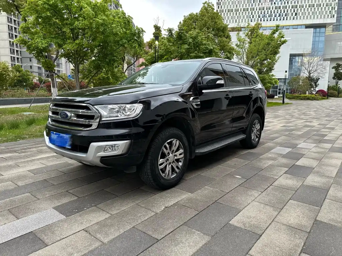 FORD EVEREST  2019