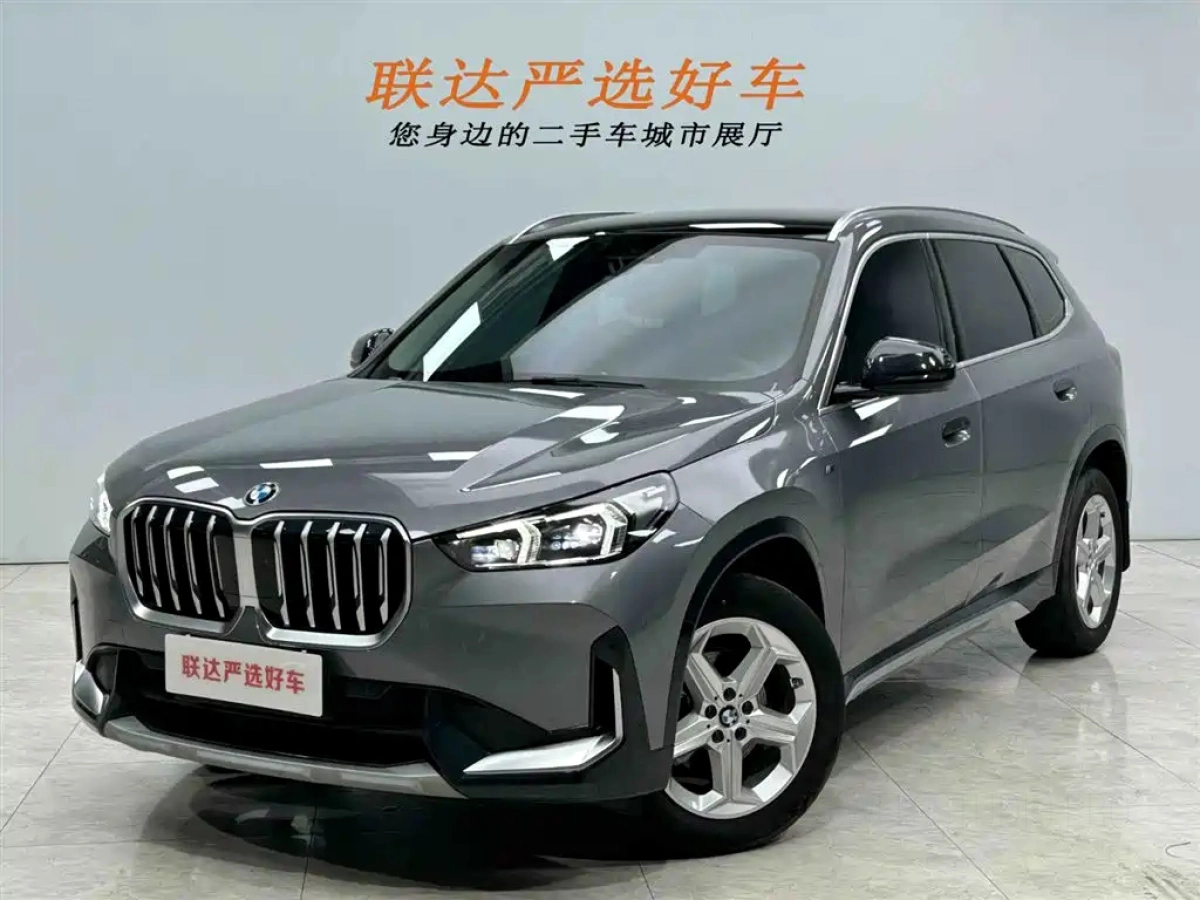 BMW X1  2024