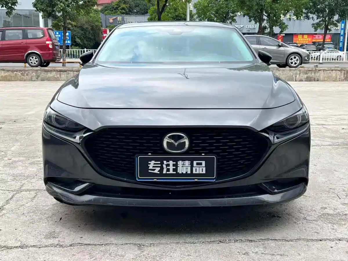 MAZDA 3 AXELA
