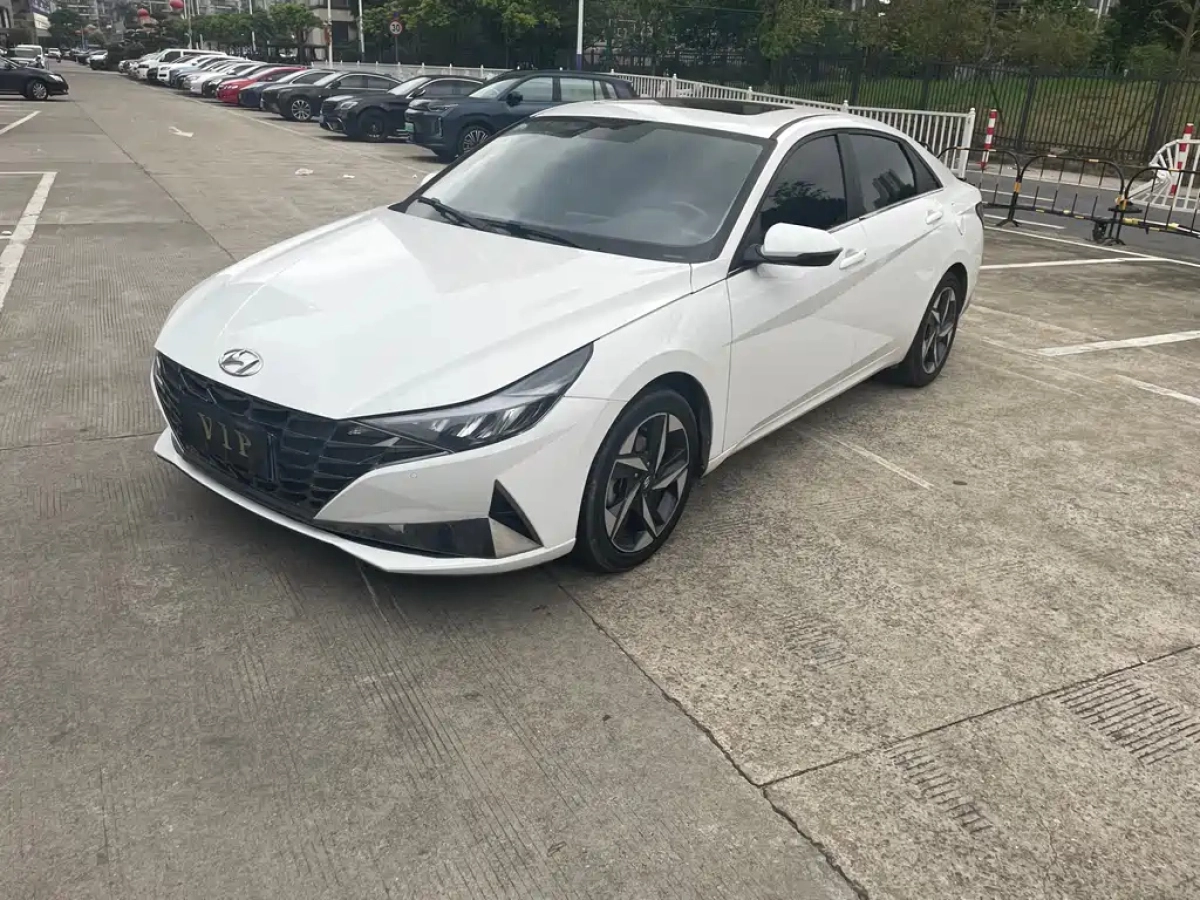 HYUNDAI ELANTRA  2021