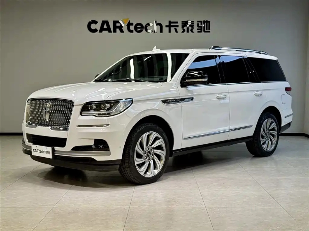 LINCOLN NAVIGATOR  2023