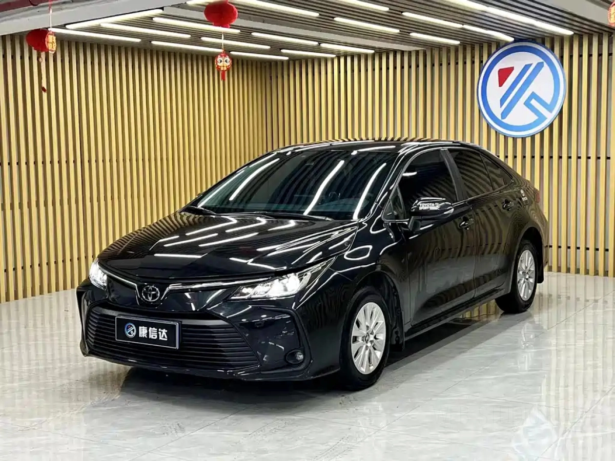 TOYOTA COROLLA  2021