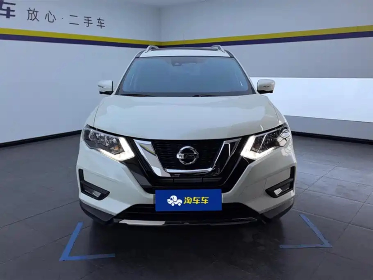 NISSAN X-TRAIL