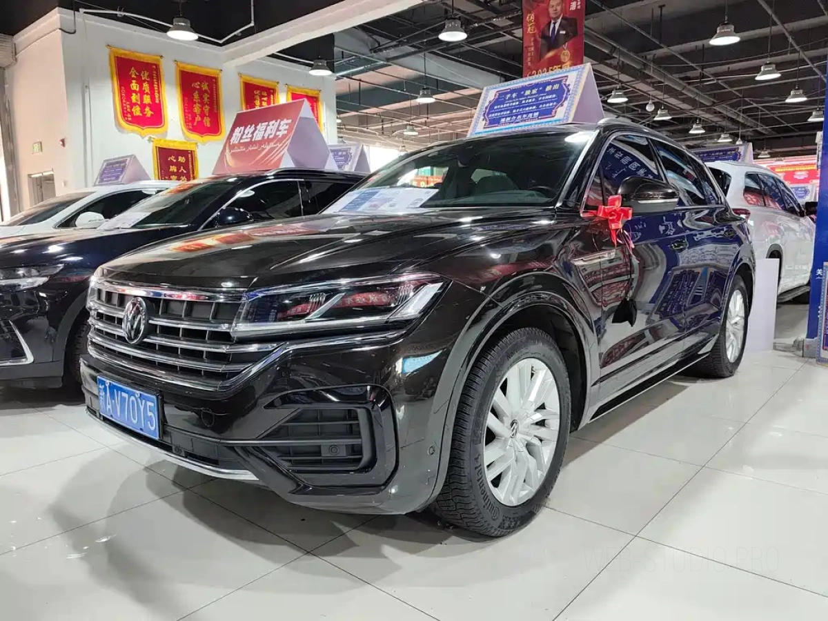 VOLKSWAGEN TOUAREG  2021