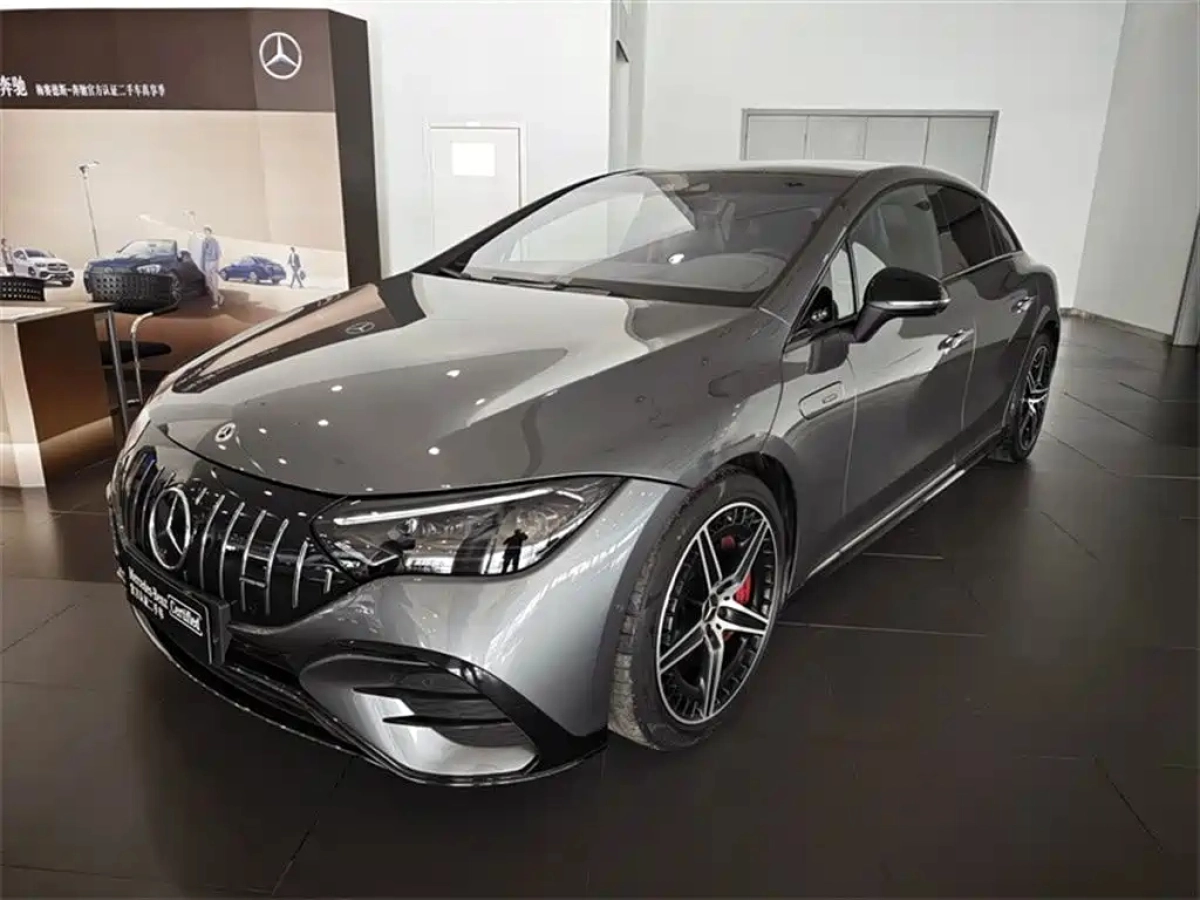 MERCEDES-BENZ EQE AMG  2024