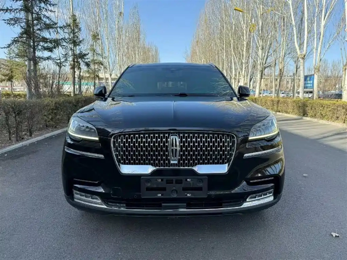 LINCOLN AVIATOR  2021
