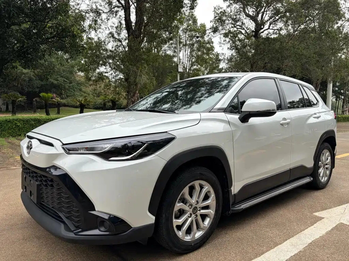 TOYOTA COROLLA CROSS  2023