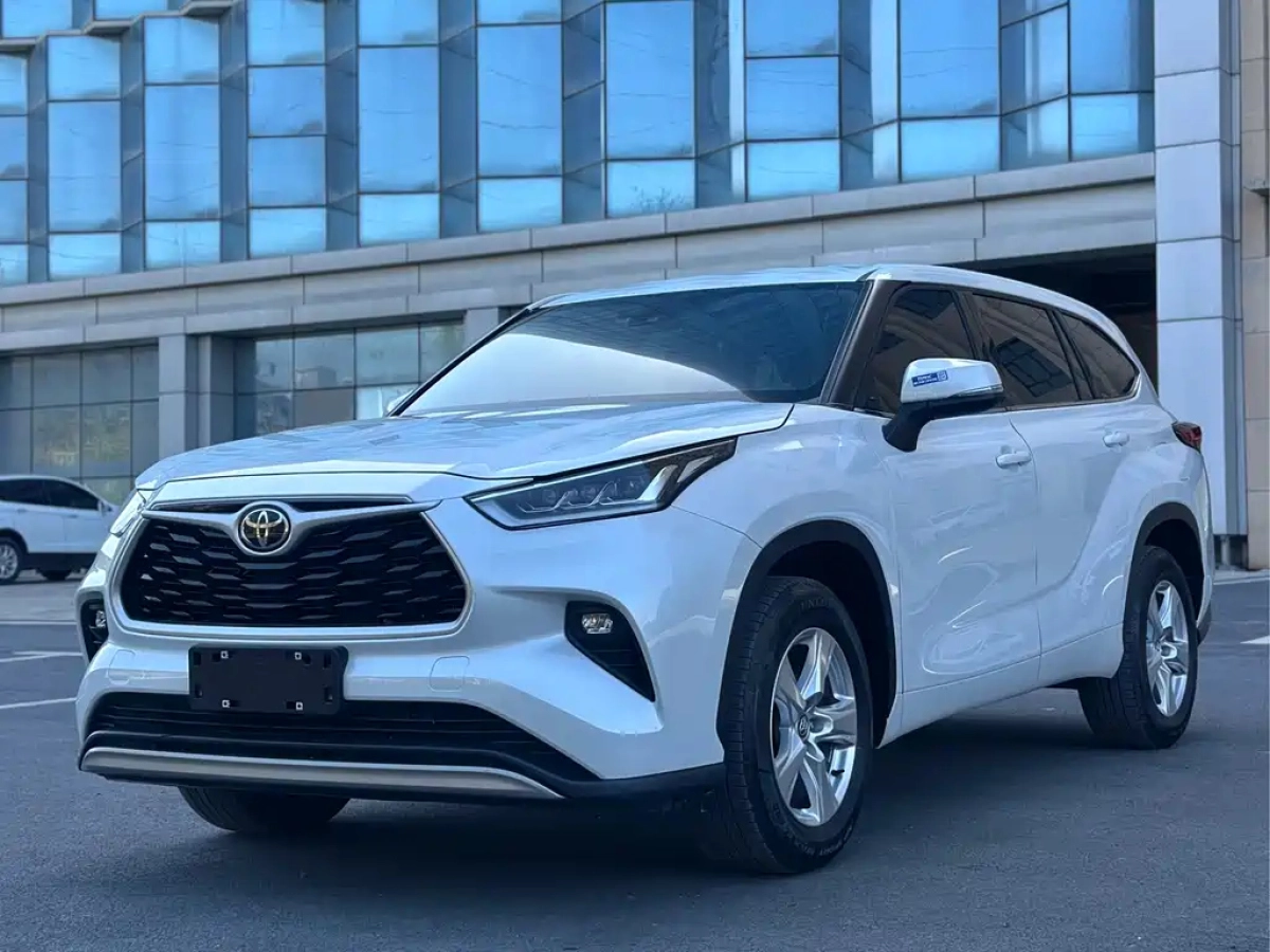 TOYOTA HIGHLANDER  2025