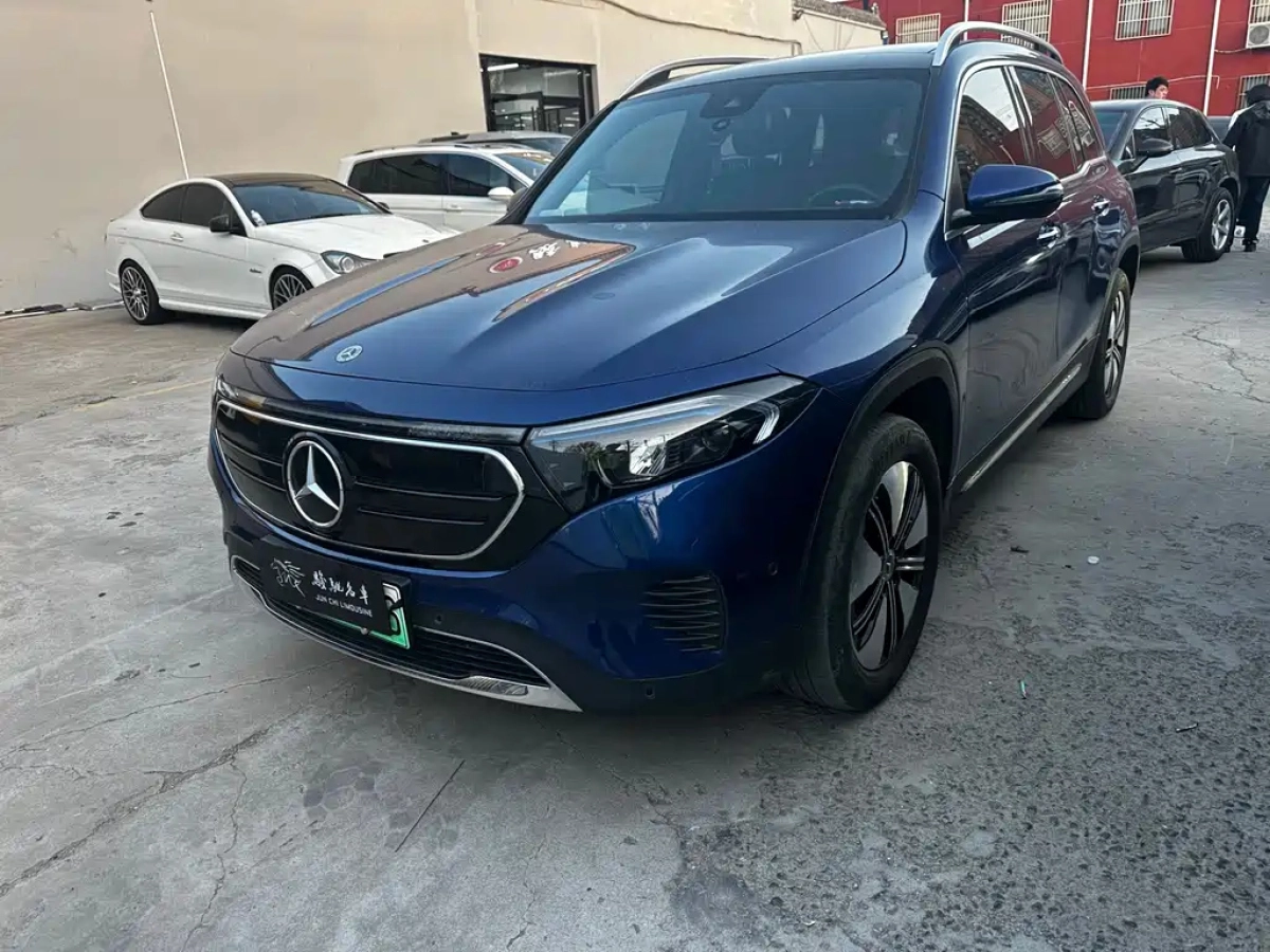 MERCEDES-BENZ EQB  2023