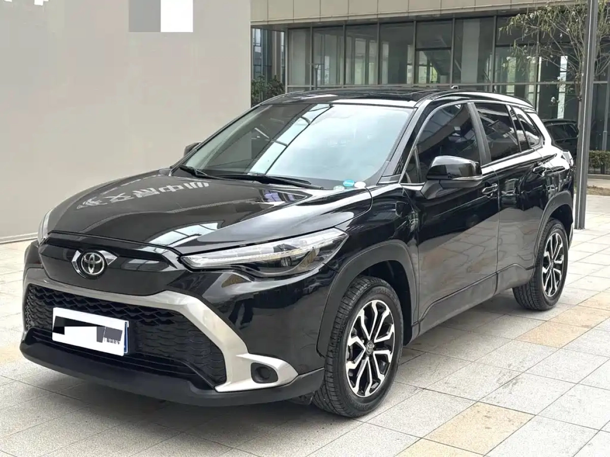 TOYOTA COROLLA CROSS  2024