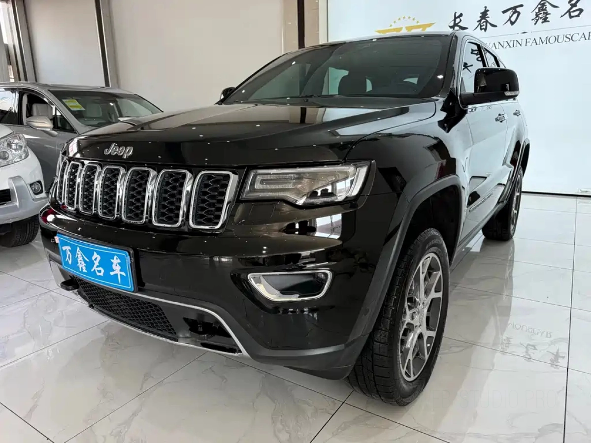 JEEP GRAND CHEROKEE  2022