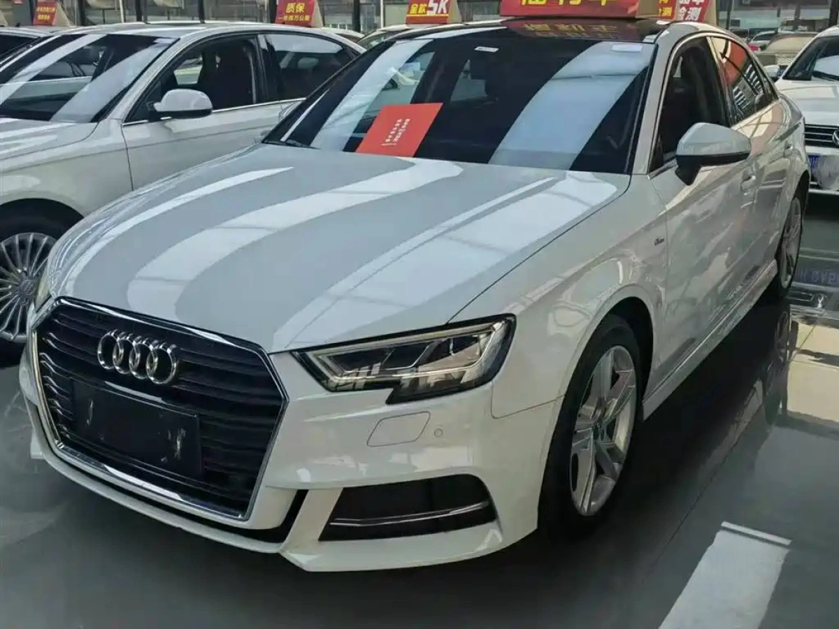 AUDI A3  2019