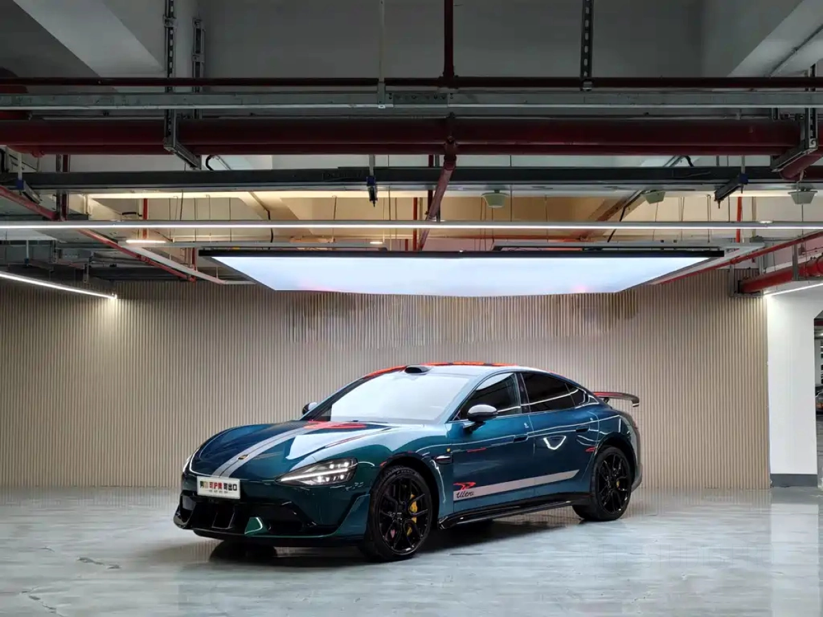 XIAOMI AUTO SU7 ULTRA  2025