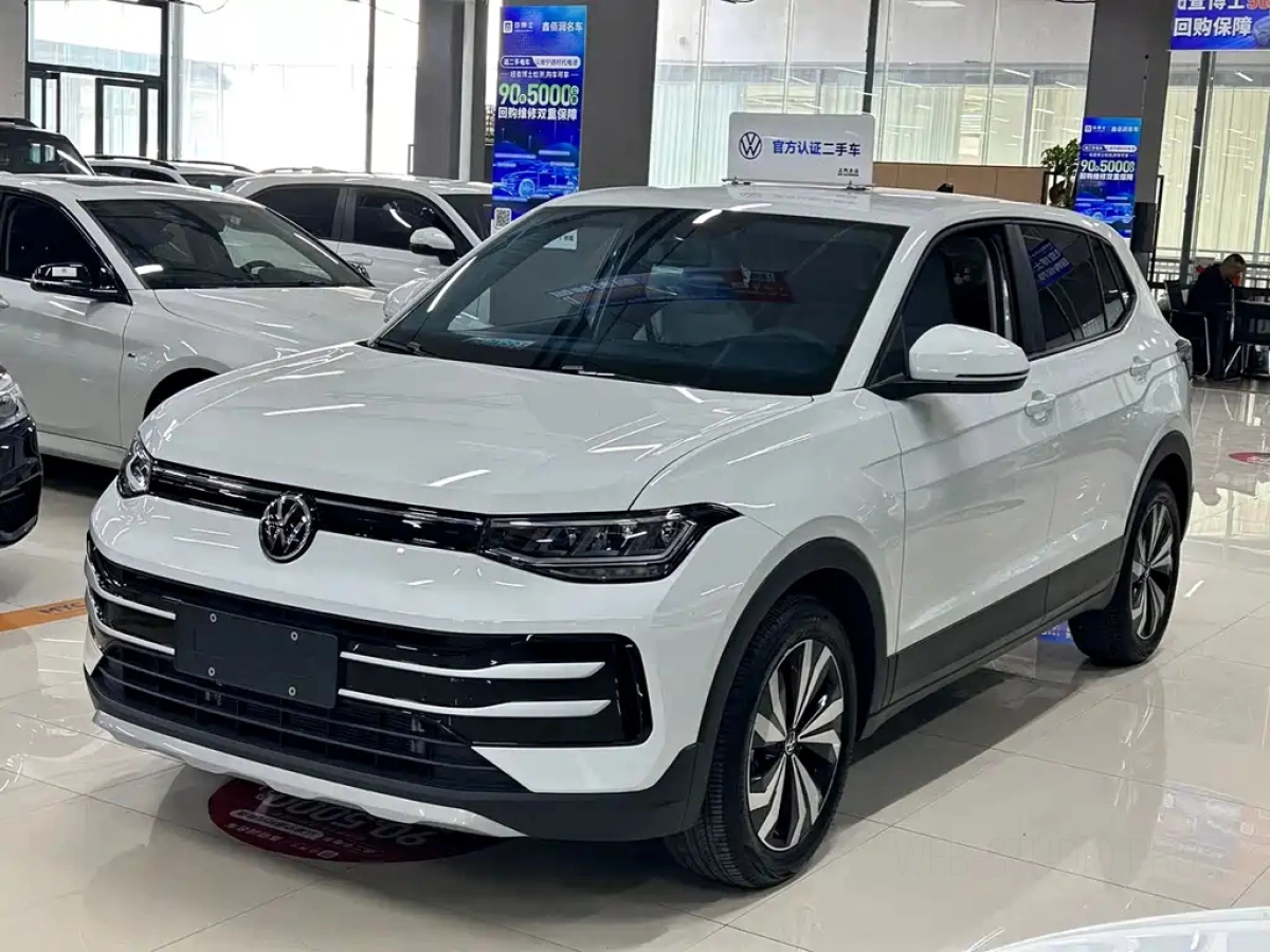 VOLKSWAGEN THARU  2025