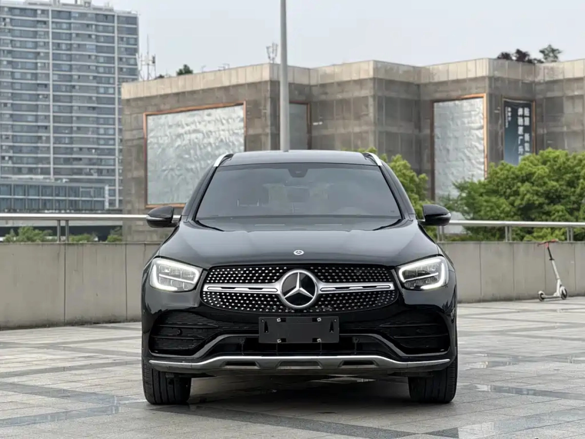 MERCEDES-BENZ GLC