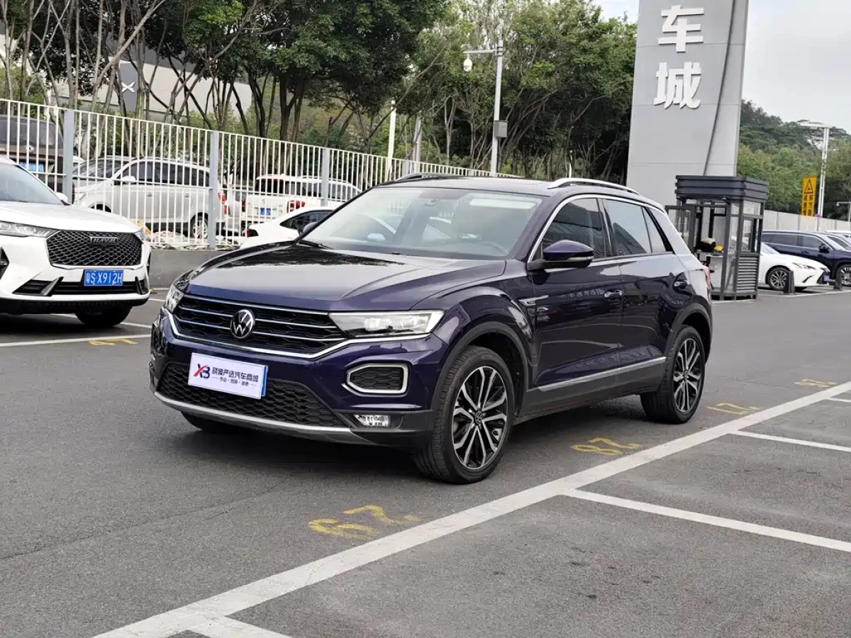 VOLKSWAGEN T-ROC