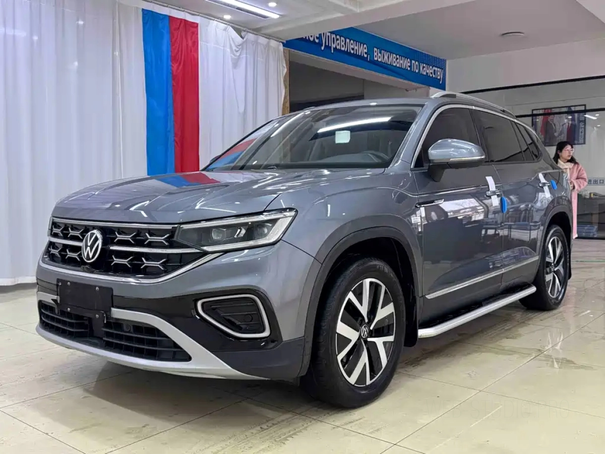 VOLKSWAGEN TAYRON  2022