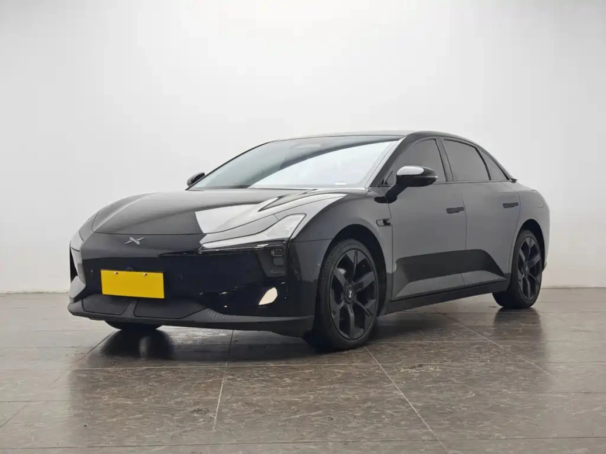 XPENG MONA M03  2025