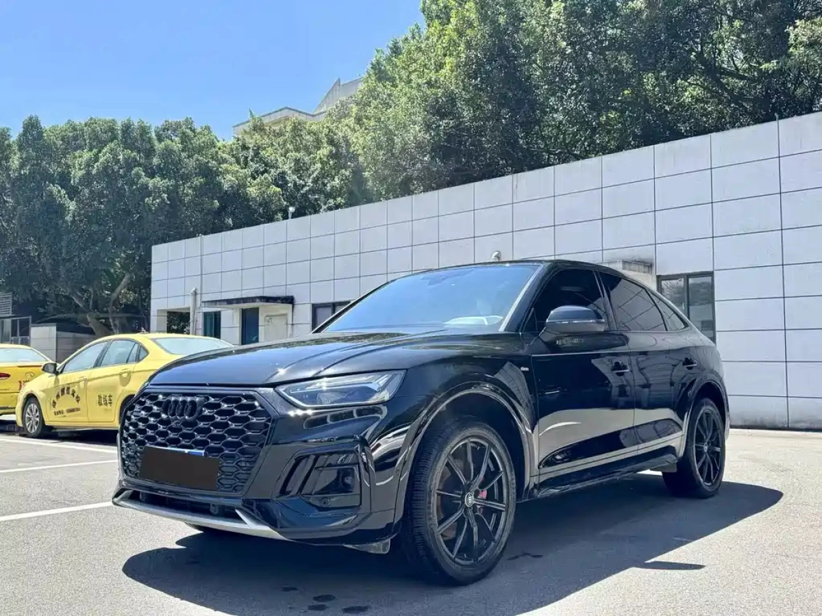 AUDI Q5L SPORTBACK  2024