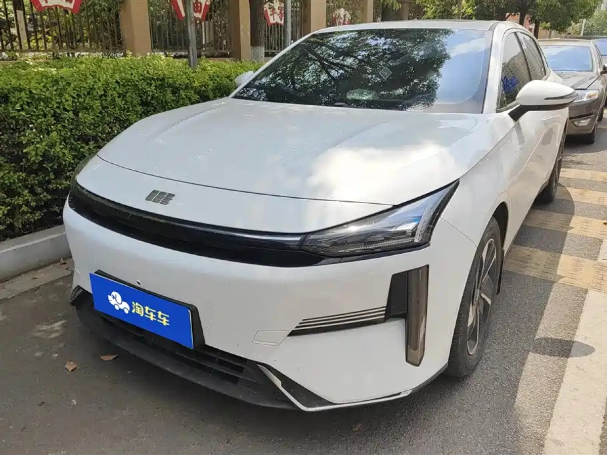 GEELY GALAXY GALAXY L6  2023