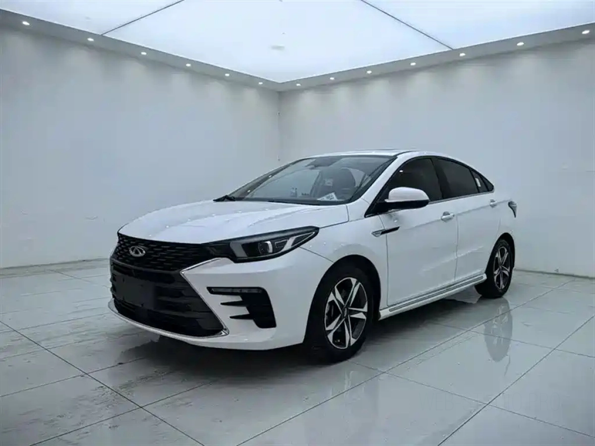 CHERY ARRIZO 5 PLUS  2023