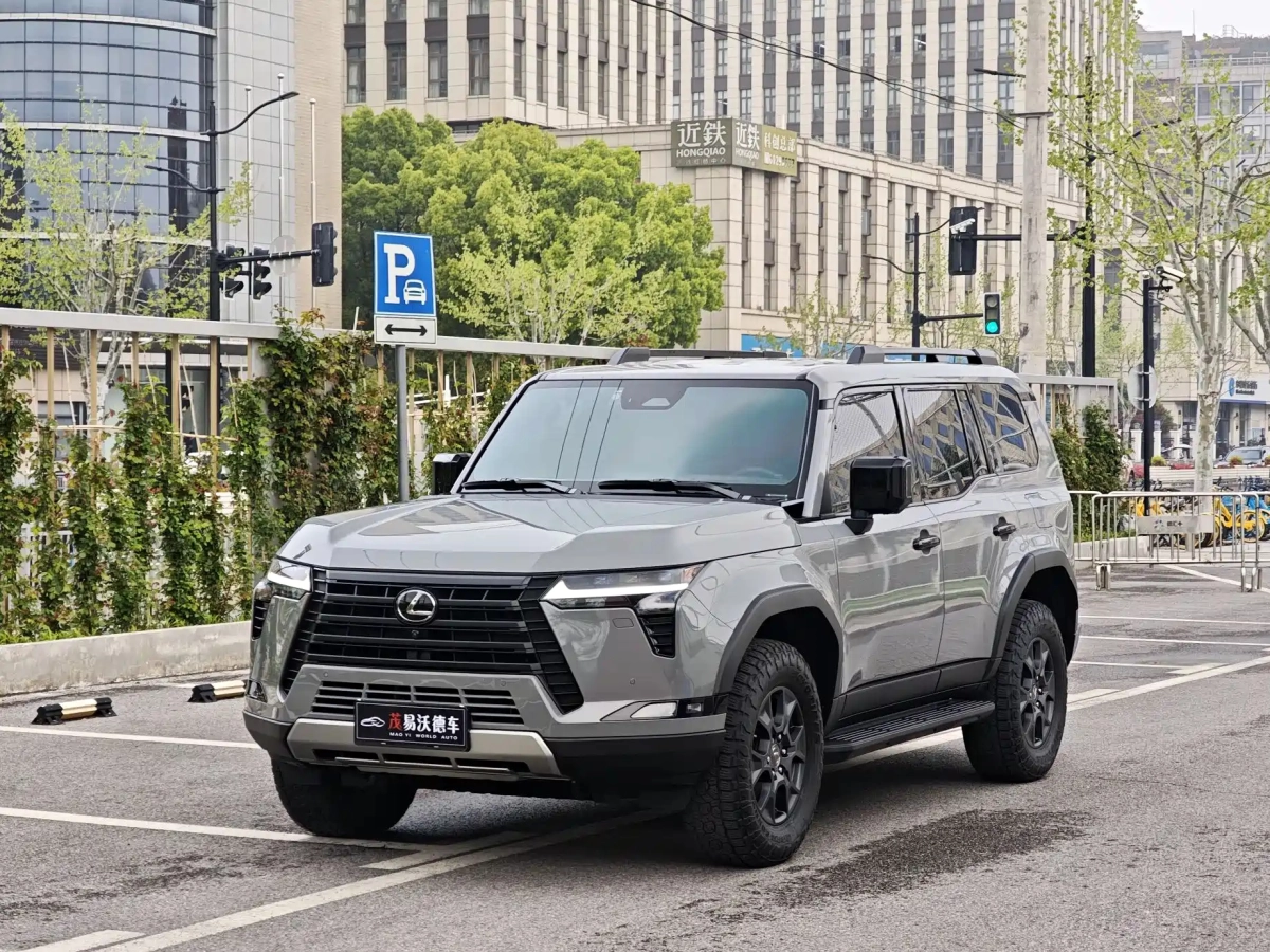 LEXUS GX  2024