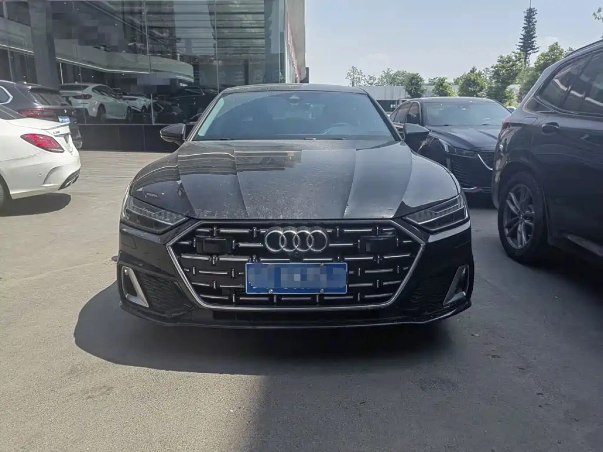 AUDI A7L