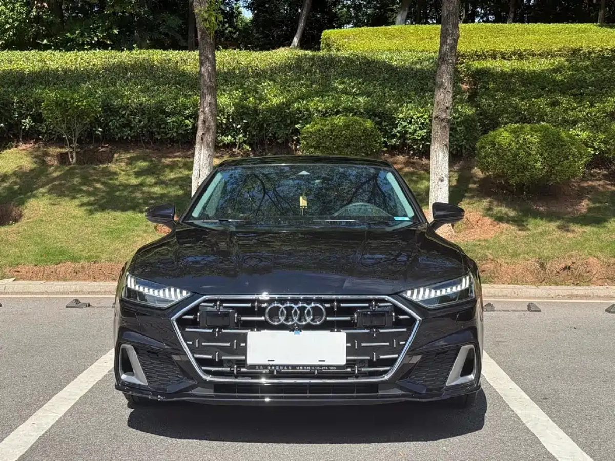 AUDI A7L  2024