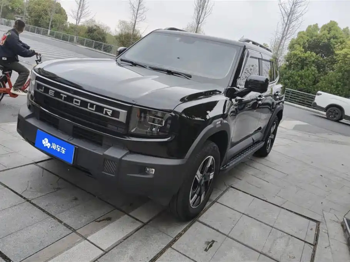 JETOUR TRAVELER  2025