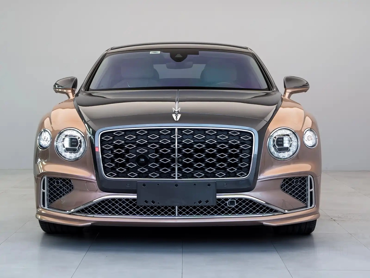 BENTLEY FLYING SPUR PLUG-IN HYBRID HY  2025