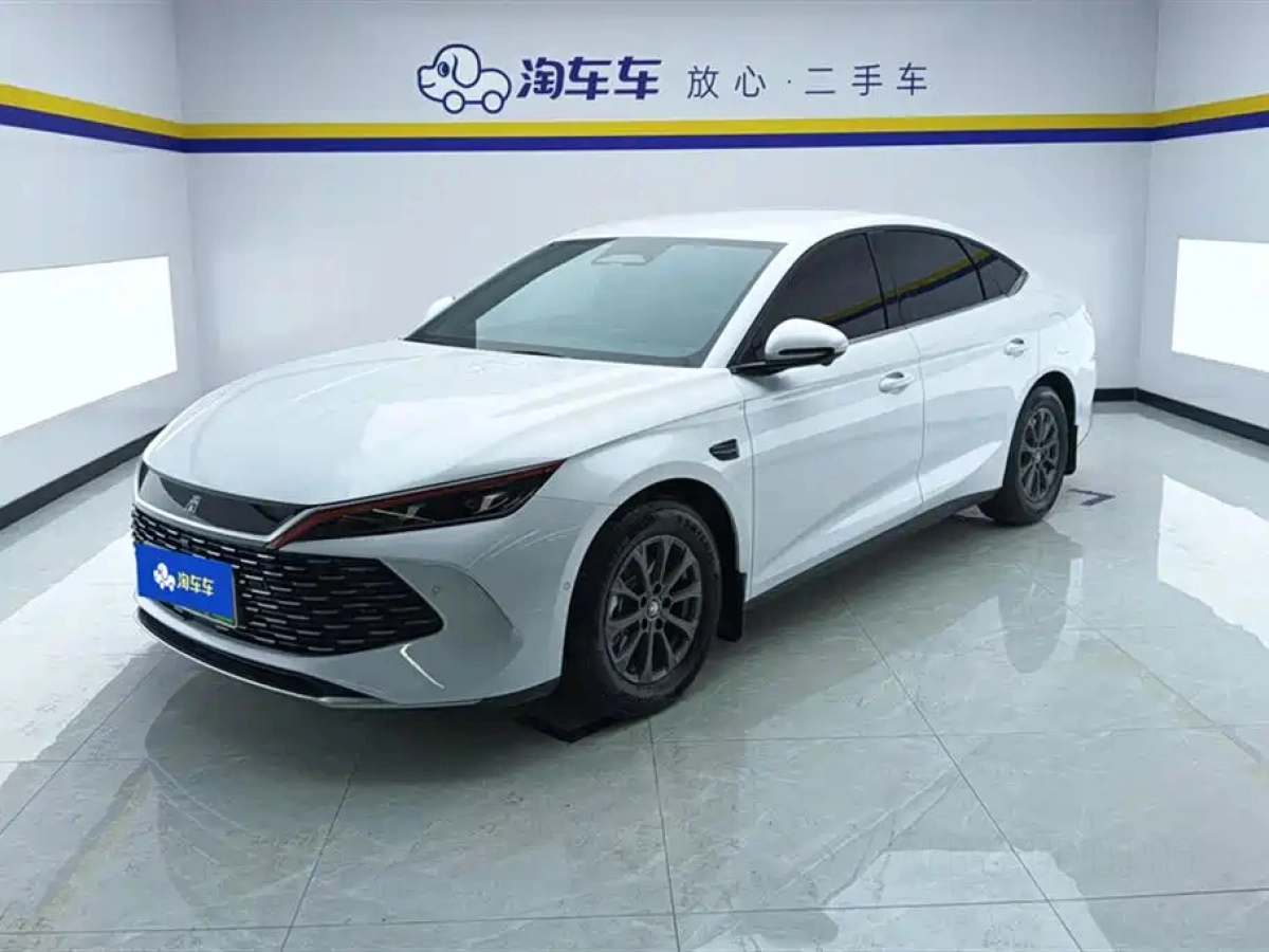 BYD QIN L  2025