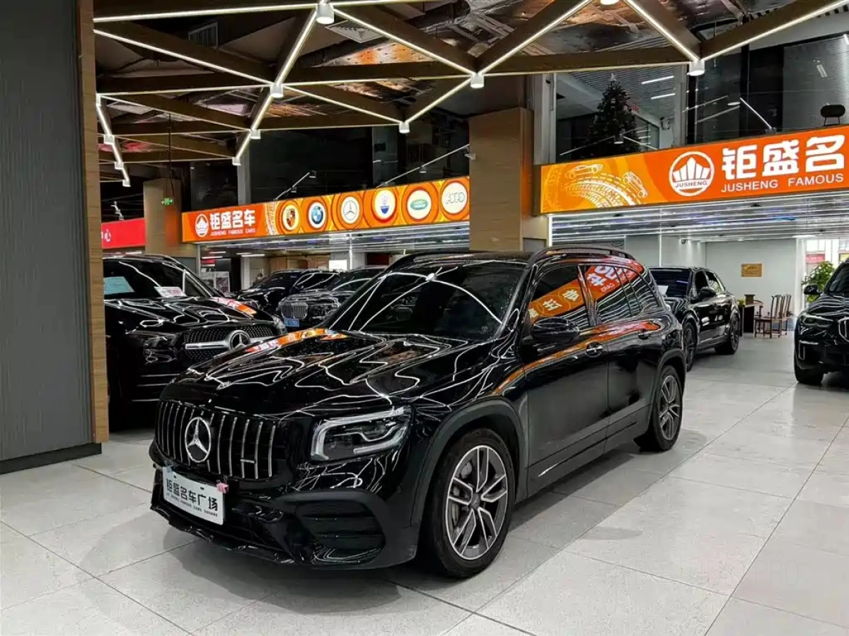 MERCEDES-BENZ GLB AMG  2022