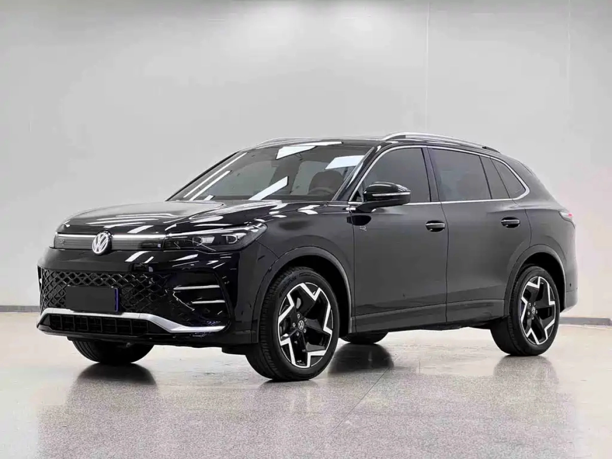 VOLKSWAGEN TIGUAN L  2025