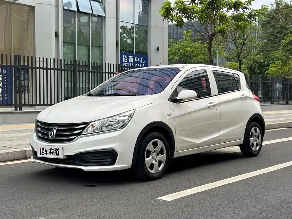 BAOJUN 310  2020