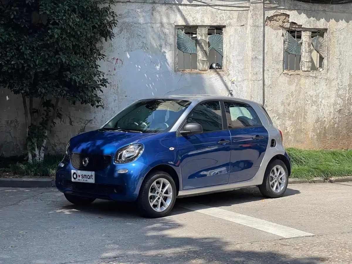 SMART FORFOUR  2019