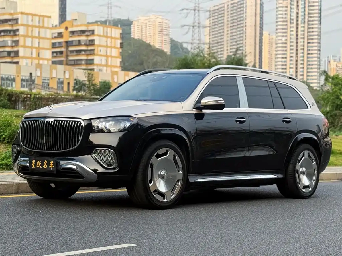 MERCEDES-BENZ GLS  2025
